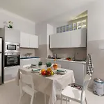 Blue Mermaid Of Stresa Pet Friendly - Happy Rentals Apartment Stresa