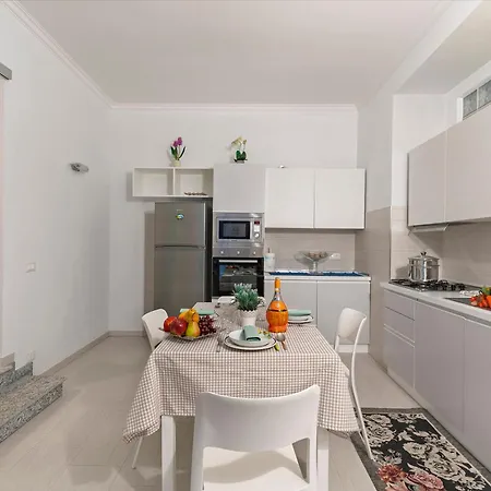 Blue Mermaid Of Stresa - Happy Rentals Apartament