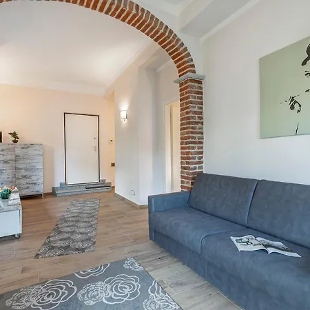 Blue Mermaid Of Stresa - Happy Rentals Stresa