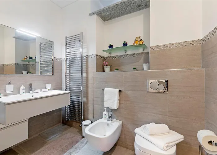 Blue Mermaid Of Stresa Pet Friendly - Happy Rentals Stresa